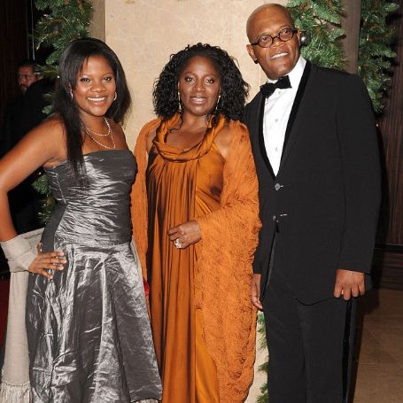 Samuel L Jackson with his wife and daughter